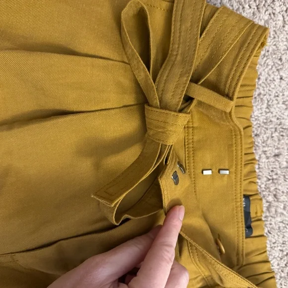 Banana Republic Cargo Pants Women size 6 Mustard Yellow High Waist Pants - Picture 7 of 10